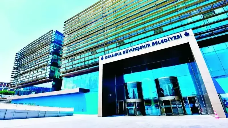 Sayıştay Raporu: İBB'de 2.9 Milyar TL'lik Kira Alacağı ve İETT'de Trafik Felaketi