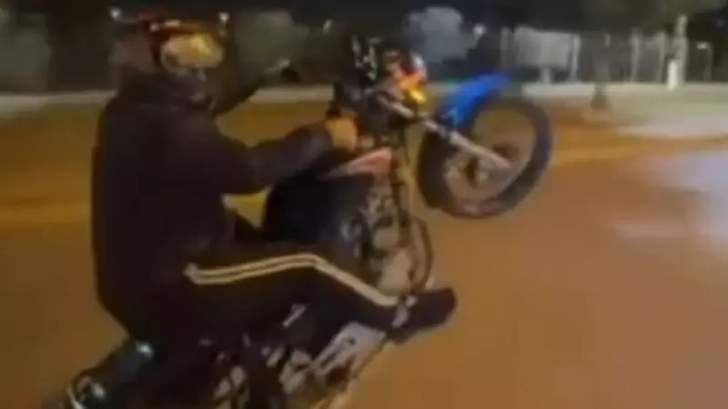 İskenderun'da Tek Teker Yapan Motosiklet Sürücüsüne 15 Bin TL Ceza ve Ehliyet İptali