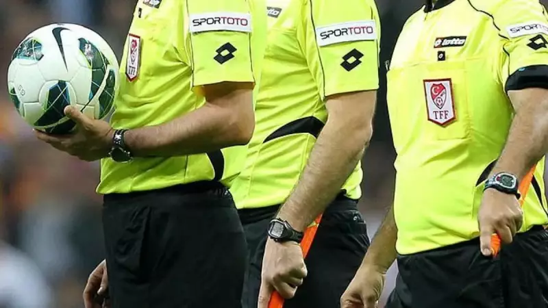 Süper Lig 13. Hafta Hakemleri Açıklandı: Meler Başakşehir-Trabzon'da