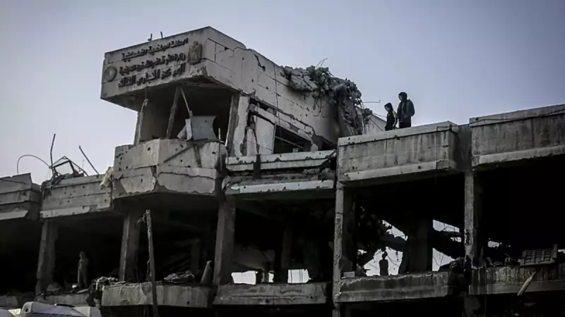 İsrail Han Yunus'ta evi vurdu: 3 Filistinli şehit