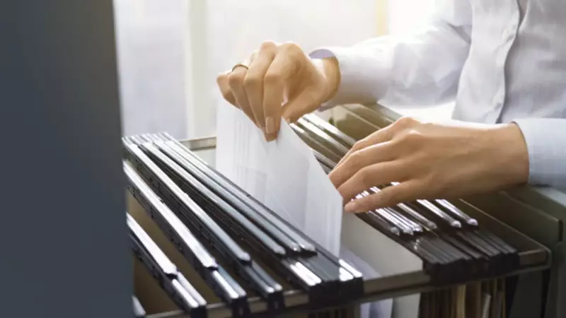 İstanbul Vergi Dairesi Louise Walsh'a İlanen Tebliğ Yaptı