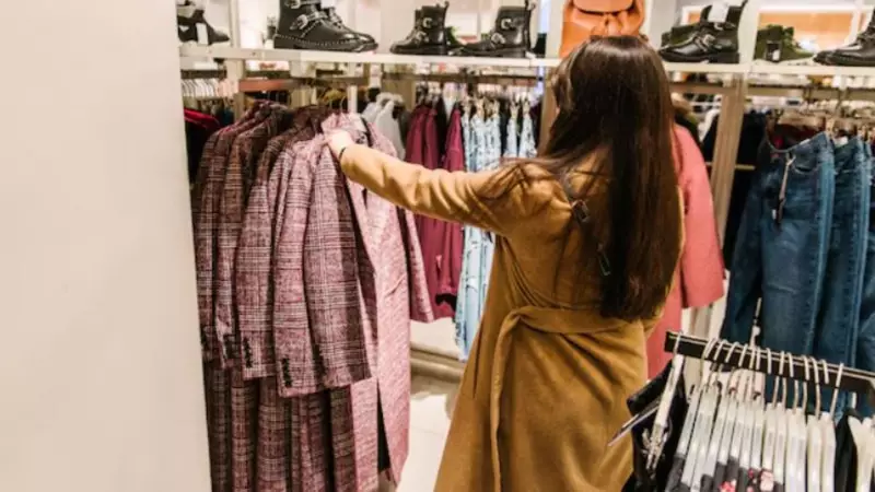 İstanbul'da Kadınların Cebini Yakan Zam! En Çok Artış Hangi Kabanda?