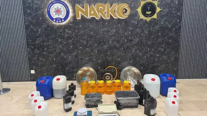 İstanbul'da Villa Baskınında 158 Kilo Uyuşturucu Madde Ele Geçirildi