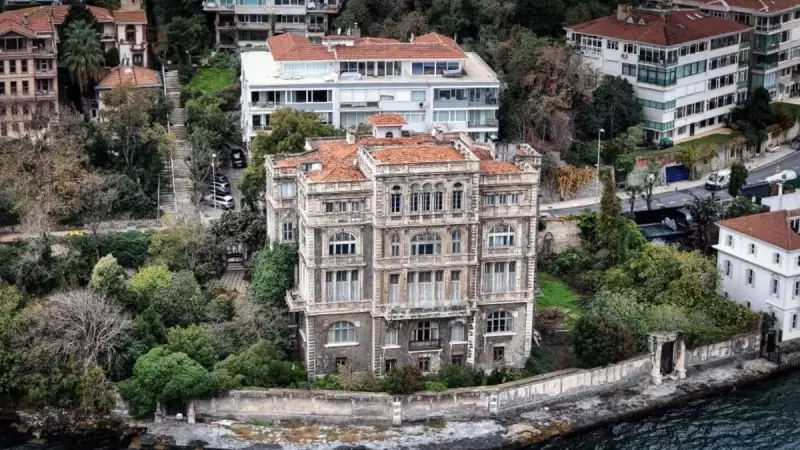 İstanbul'un 130 Yıllık Simgesi Zeki Paşa Yalısı Satışta