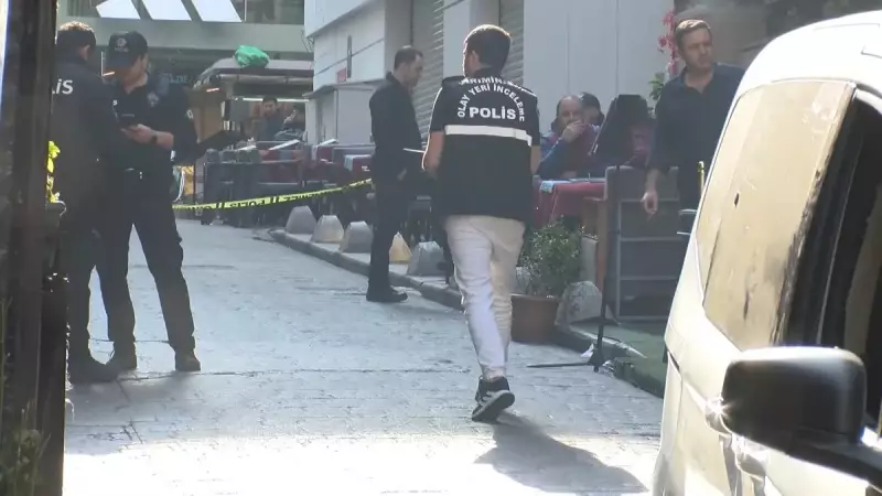 İstiklal Caddesi'nde Silahlı Kavga: 2 Yaralı, 3 Şüpheli Yakalandı