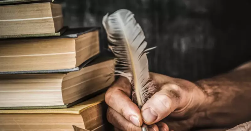 Taşlama Nedir? Halk Edebiyatında Eleştiri Sanatı ve Örnekleri