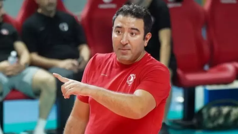 THY Kadın Voleybol Takımı Başantrenör Saim Pakkan ile Yollarını Ayırdı