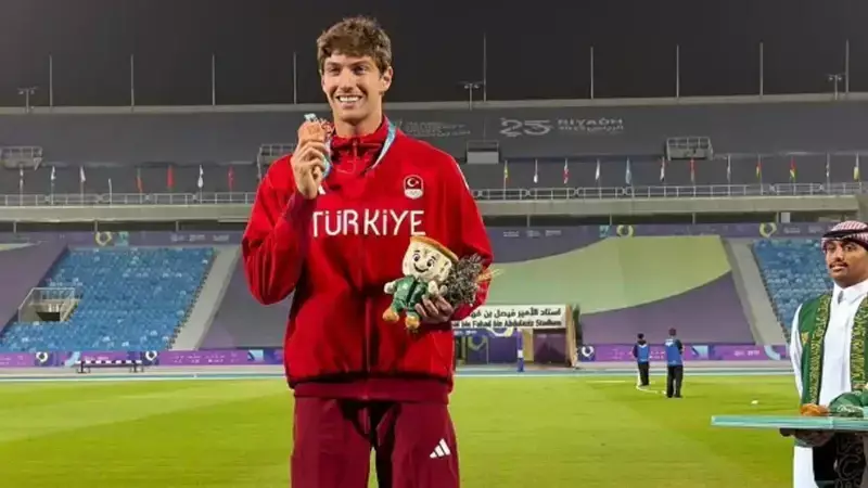 Türkiye Riyad'da Altın ve Bronz Madalya Kazandı: İşte Duygusal Hikaye