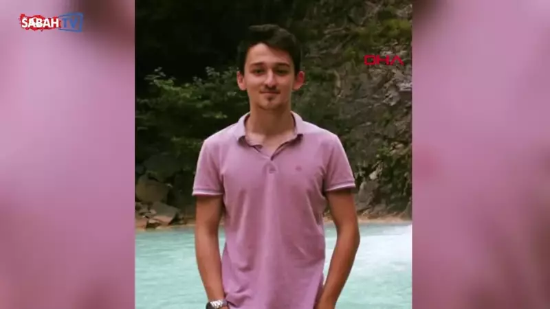 Tuzla'da Trafik Kazasında 27 Yaşındaki Asistan Doktor Hayatını Kaybetti