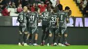 Beşiktaş, Antalyaspor'u 3-1 deplasmanda yendi | Abraham'dan muhteşem gol