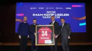 Bilal Erdoğan ve Hacıosmanoğlu Spor İmam Hatip Liseleri'nde Gençlerle Buluştu