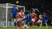 Chelsea 1-1 Arsenal: 10 Kişilik Blues Liderliği Koruyamadı