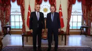Cumhurbaşkanı Erdoğan, TBMM Başkanı Kurtulmuş'u Dolmabahçe'de Ağırladı