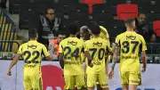 Fenerbahçe, Rizespor deplasmanında! Tedesco'nun 11'i belli oldu
