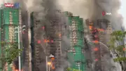 Hong Kong'da 31 Katlı Gökdelende Çıkan Yangında 4 Kişi Hayatını Kaybetti
