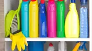 Mideyi Delen Tehlike: Kimyasalları Pet Şişede Saklamayın!