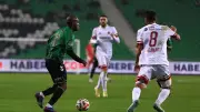 Sakaryaspor - Ümraniyespor 1-1 Berabere: Caner Erkin Kırmızı Kart Gördü