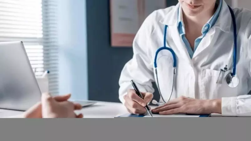 2026'da Muayene Katılım Paylarına Zam: Devlet Hastanelerinde %30, Özelde %20 Artış