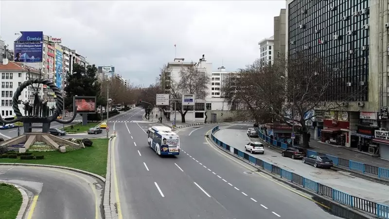 31 Aralık Ankara'da Hangi Yollar Kapanacak? Saat 18:00'den İtibaren Trafiğe Kapalı Olacak Güzergahlar