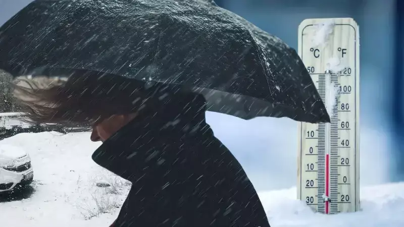 38 İlde Kar Alarmı: Ankara Beyaz, İstanbul'da Karla Karışık Yağmur