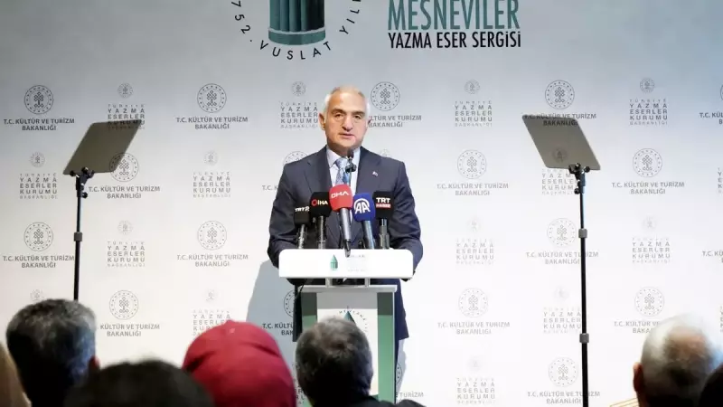 700 Yıllık Mesneviler İstanbul'da Buluştu: 70 Cilt El Yazması İlk Kez Sergileniyor