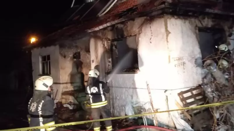 Akşehir'deki Ev Yangınında 1 Ölü, 1 Yaralı