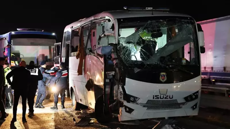 Amasya'da Cezaevi Nakil Aracı Kaza Yaptı: 12 Hükümlü Dahil 23 Yaralı