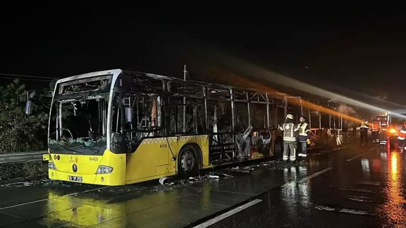 Arnavutköy'de İETT Otobüsü Alevlere Teslim Oldu: Yangında Ölen Yok