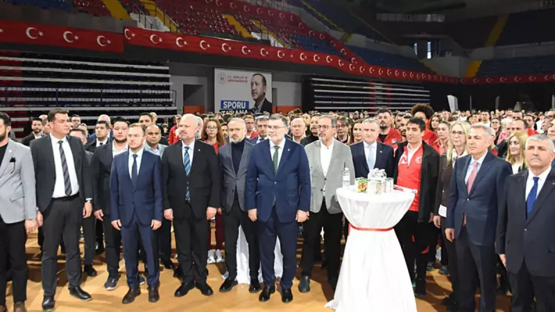 Bakan Bak: İzmir'den Yeni Şampiyonlar İstiyoruz, Hedef 2028 Olimpiyatları