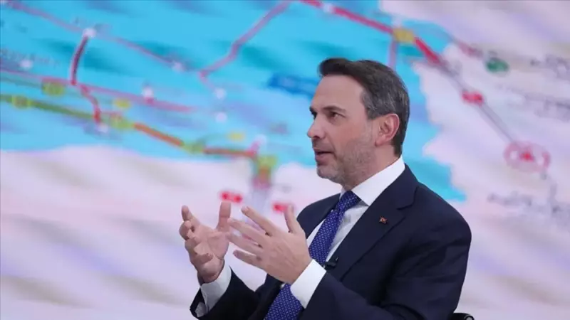 Bakan Bayraktar, Pakistanlı Mevkidaşı ile Enerji İş Birliğini Görüştü