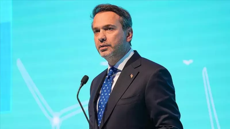 Bakan Bayraktar: Türkiye ABD'de Doğal Gaz Yatırımına Hazırlanıyor