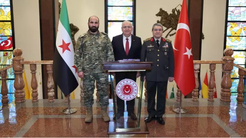 Bakan Güler, Suriye Genelkurmay Başkanı Nasan'ı Ankara'da Kabul Etti