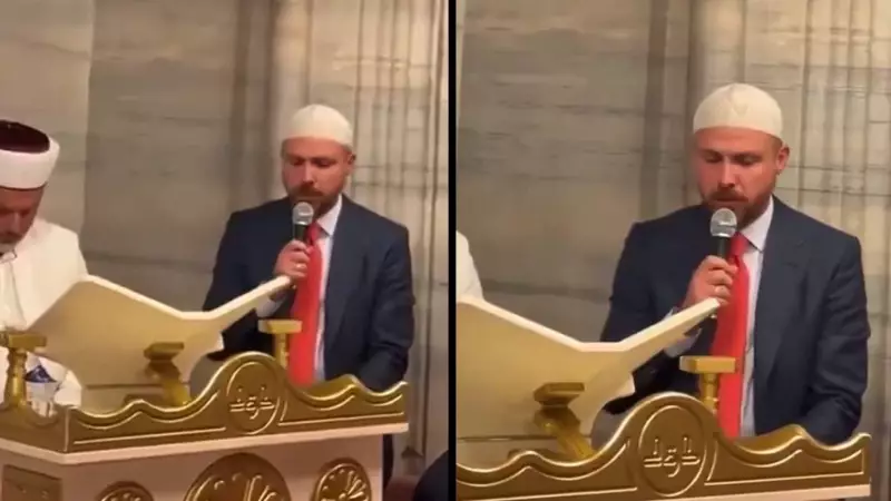 Bilal Erdoğan Tarihi Şehzadebaşı Camii'nde Kur'an-ı Kerim Okudu