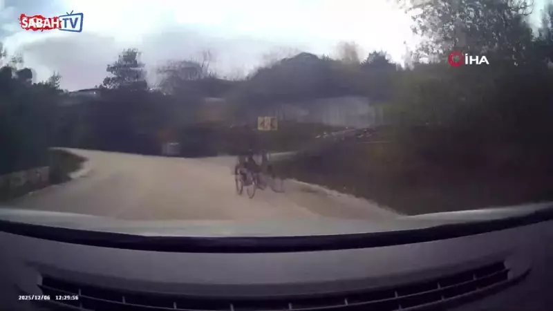 Bursa Mudanya'da Bisiklet Sürücüsü Kazadan Son Anda Kurtuldu: Video