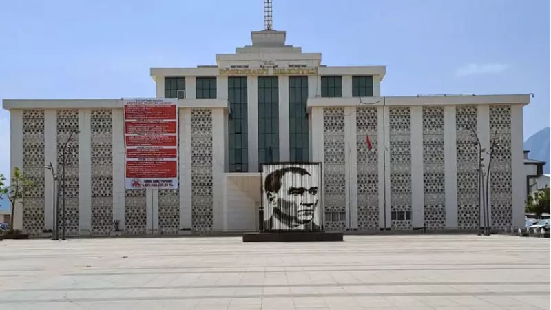 Döşemealtı Belediyesi'nde Çöp Konteyneri İhalesinde Usulsüzlük: 4 Tutuklama