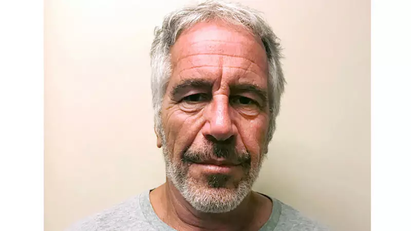 Epstein Dosyalarından Trump Fotoğrafları ve Çek Görüntüsü Kaldırıldı