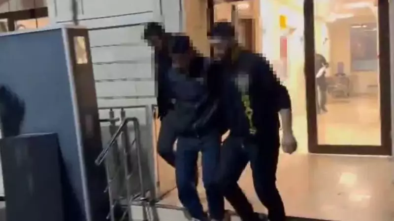 Esenyurt'ta Kavga Sonrası: 17 Yaşındaki Genç, Sevgilisinin Babasının Otomobilini Kurşunladı