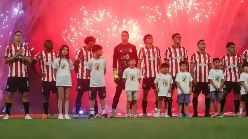 Estudiantes, Şampiyonlar Kupası'nı da Kazandı! Muslera ve Sosa Sahnedeydi