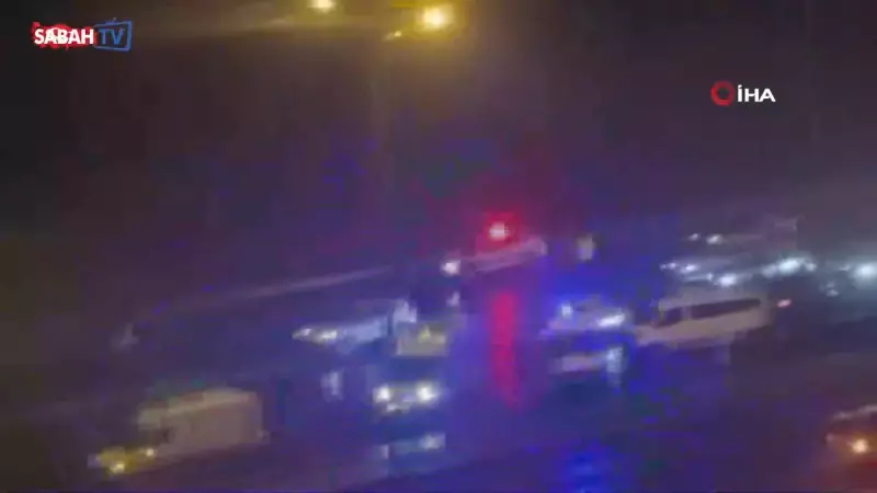 Eyüpsultan'da Sağanakta Zincirleme Kaza: 7 Araç Birbirine Girdi, 2 Yaralı