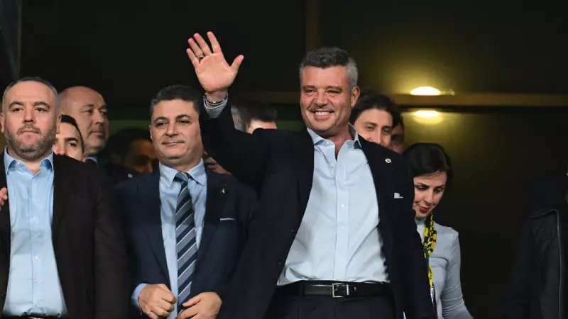 Fenerbahçe Başkanı Sadettin Saran Adli Kontrolle Serbest Kaldı, Taraftarları Selamladı