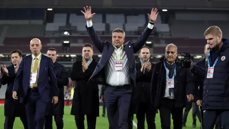 Fenerbahçe Başkanı Sadettin Saran, Olimpiyat Stadı'nda Taraftarlarla Buluştu