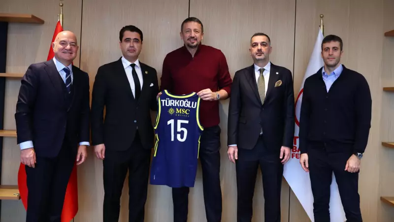 Fenerbahçe Temsilcileri TBF Başkanı Hidayet Türkoğlu'nu Ziyaret Etti