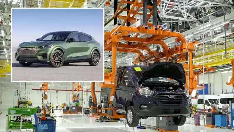 Ford 270 Bin Aracı Yazılım Hatası Nedeniyle Geri Çağırıyor