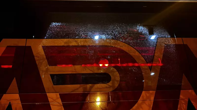 Galatasaray Basketbol Takım Otobüsüne Bursa'da Taşlı Saldırı