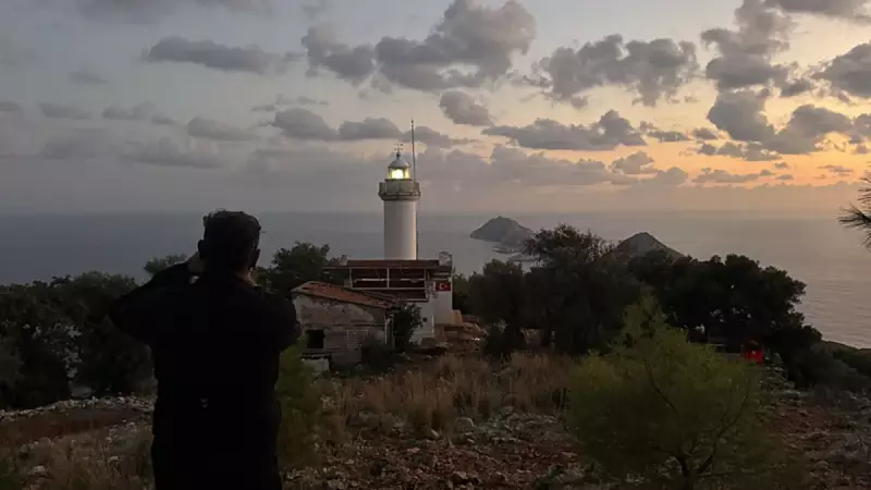 Gelidonya Feneri'nin Son Fenercisi Mustafa Demir: 81 Yıllık Aile Geleneği ve Özlem Dolu Ziyaretler