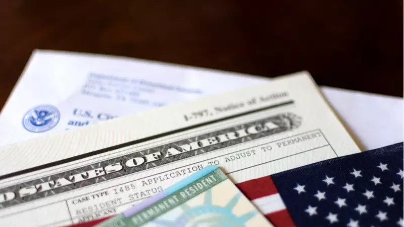 Green Card Başvuruları Askıya Alındı: İşte Nedeni ve Son Gelişmeler