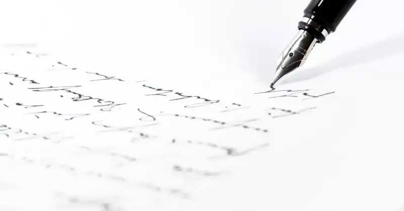 Halikarnas Balıkçısı Kimdir? Cevat Şakir Kabaağaçlı'nın Hayatı ve Eserleri