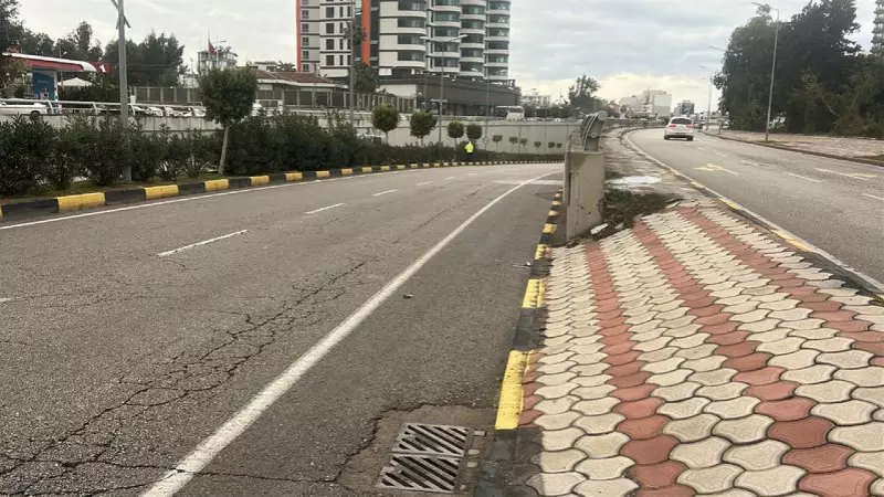 Hatay'da Trajedi: Yaya Geçidi Olmayan Noktada Araç Çarpması Sonucu 44 Yaşındaki Adam Hayatını Kaybetti