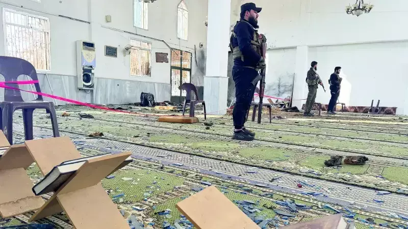 Humus'ta Cami Saldırısı: 8 Ölü, 18 Yaralı