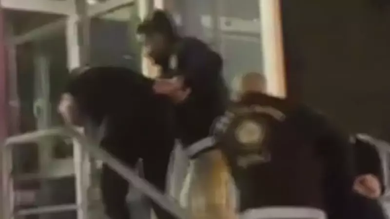 Şişli'de İETT Durağında Havaya Ateş Açan 2 Şüpheli Yakalandı